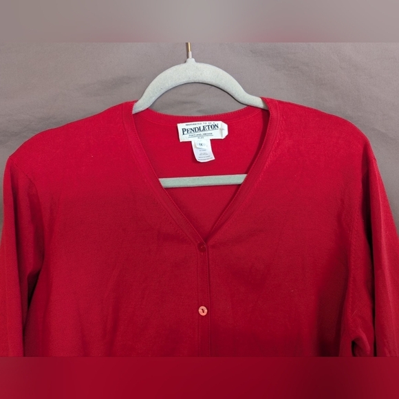 Pendleton 1X red cardigan 72% silk & 28% nylon in excellent condition - Picture 6 of 8